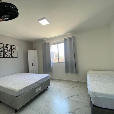 Apartamento 1 Quadra Do Mar Em Ipanema - Pr ポンタウ・ド・パラナ エクステリア 写真