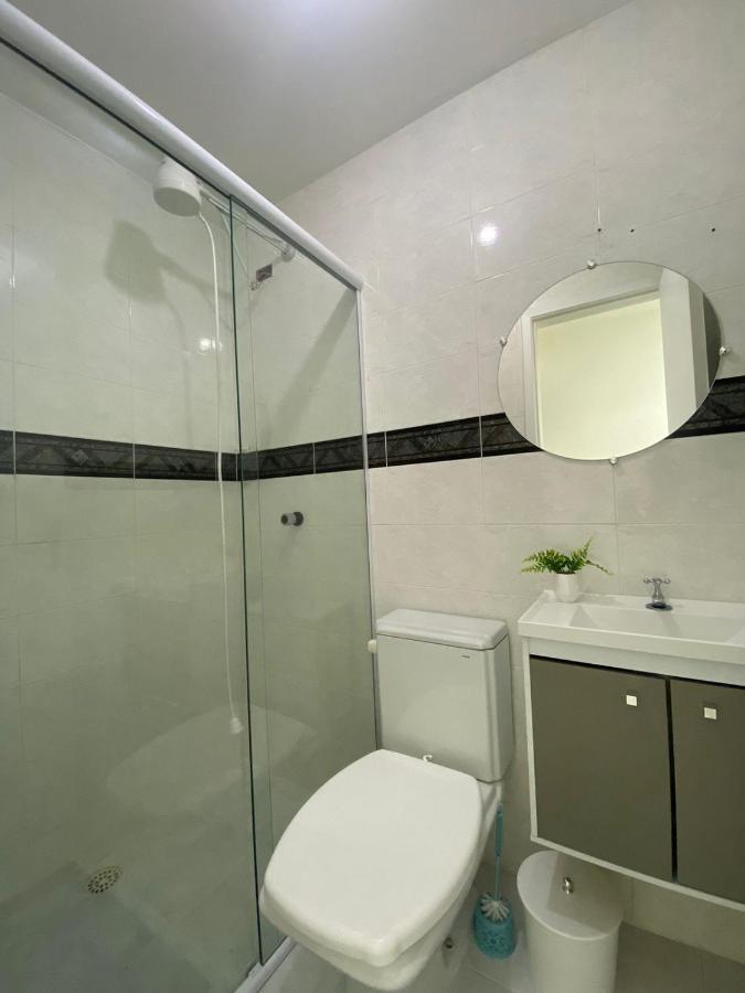 Apartamento 1 Quadra Do Mar Em Ipanema - Pr ポンタウ・ド・パラナ エクステリア 写真